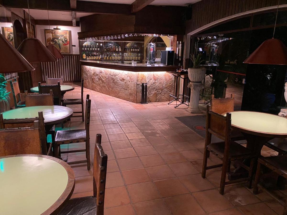 Eduardos Park Hotel Cotia  Extérieur photo