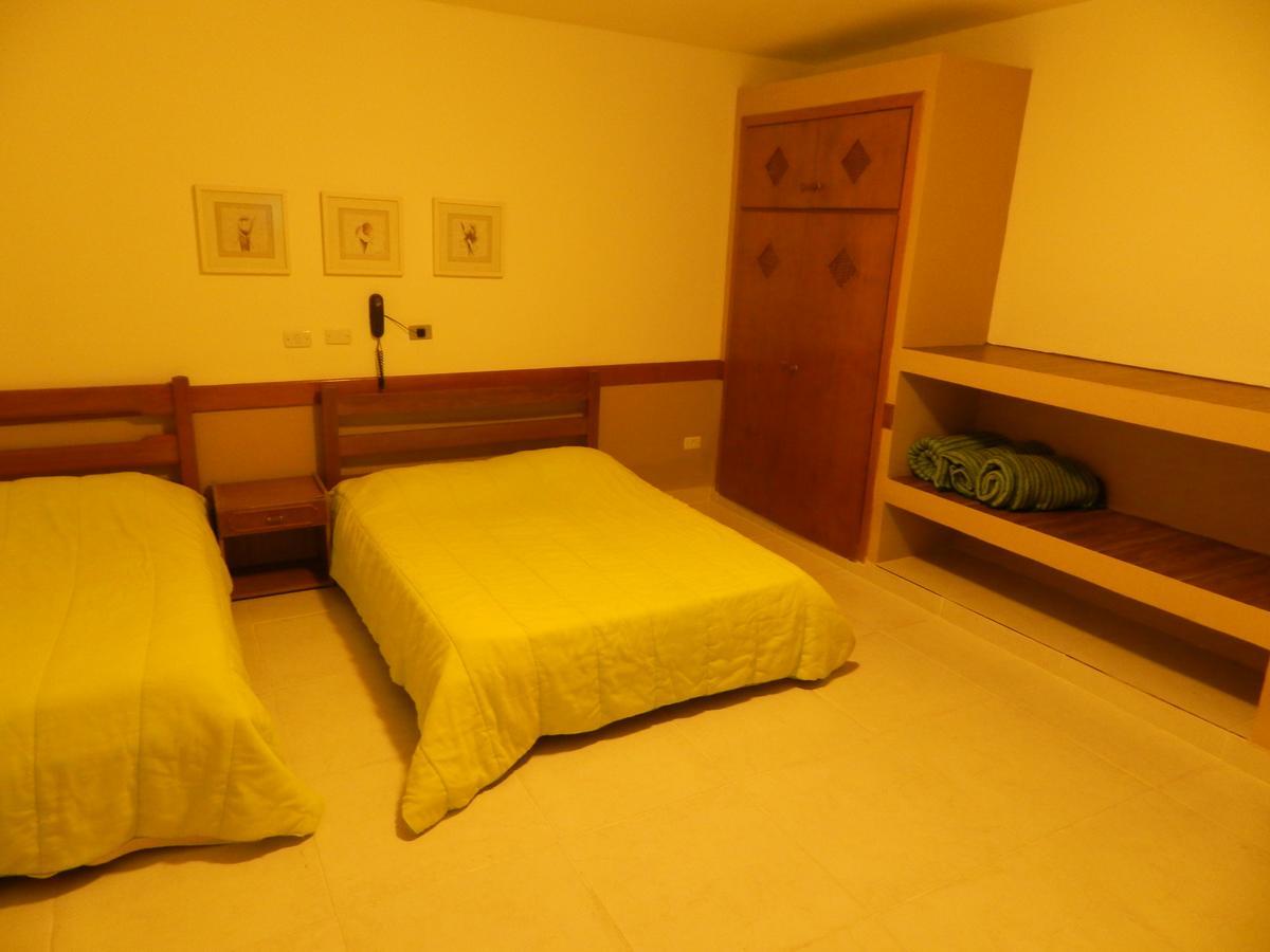 Eduardos Park Hotel Cotia  Extérieur photo