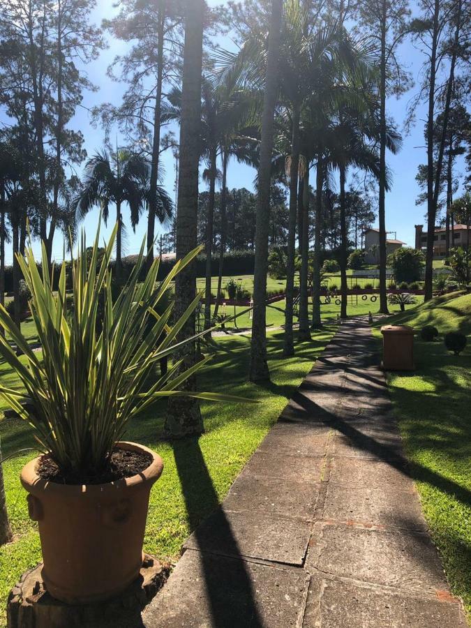 Eduardos Park Hotel Cotia  Extérieur photo
